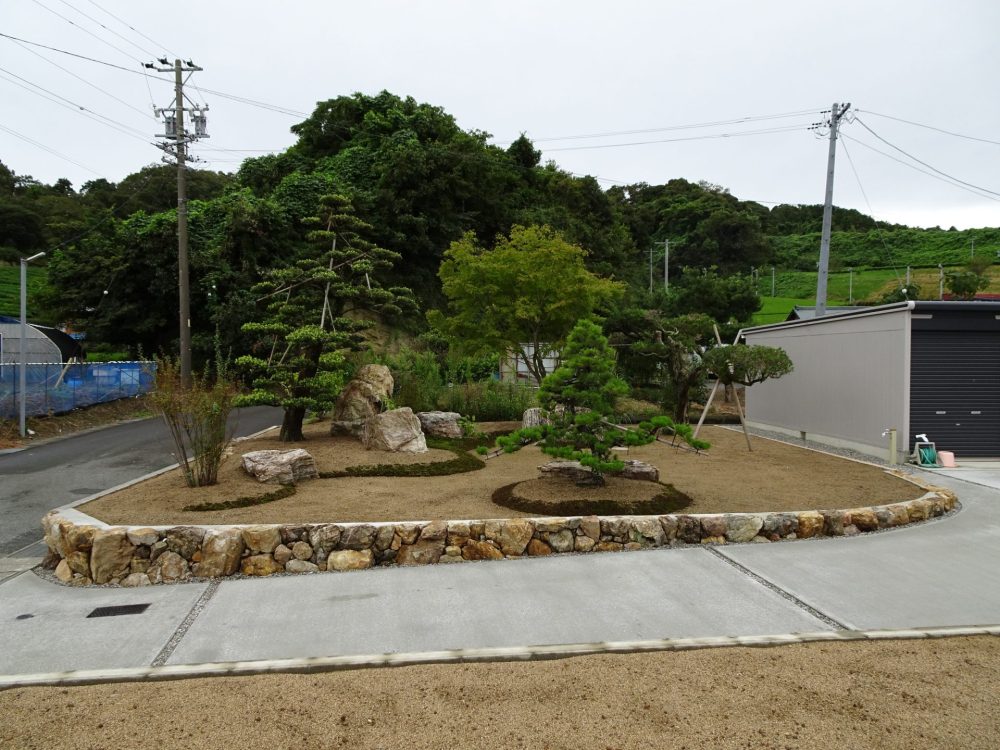 立派な和風庭園